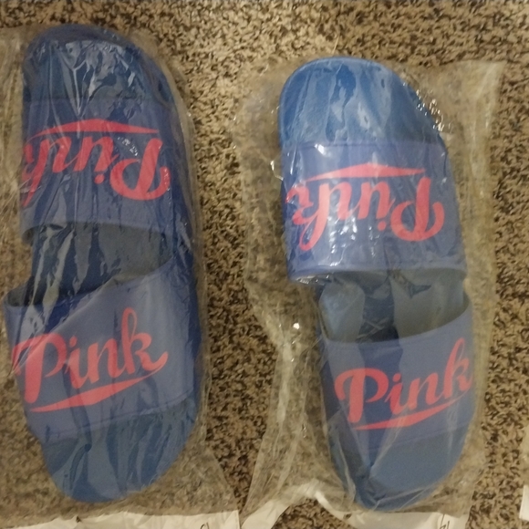 Pink Slides - Picture 2 of 7